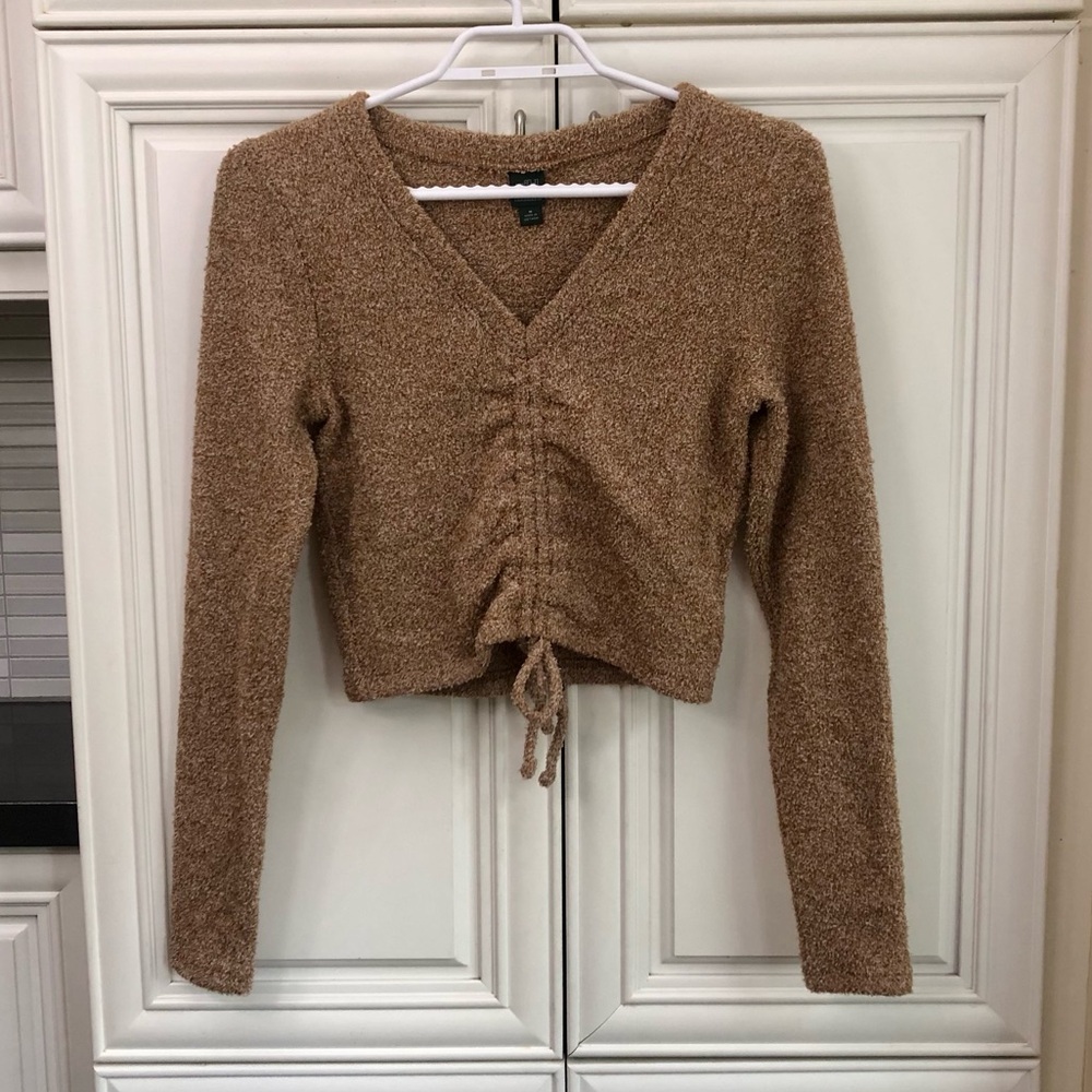 Wild Fable soft fuzzy women’s crop sweater